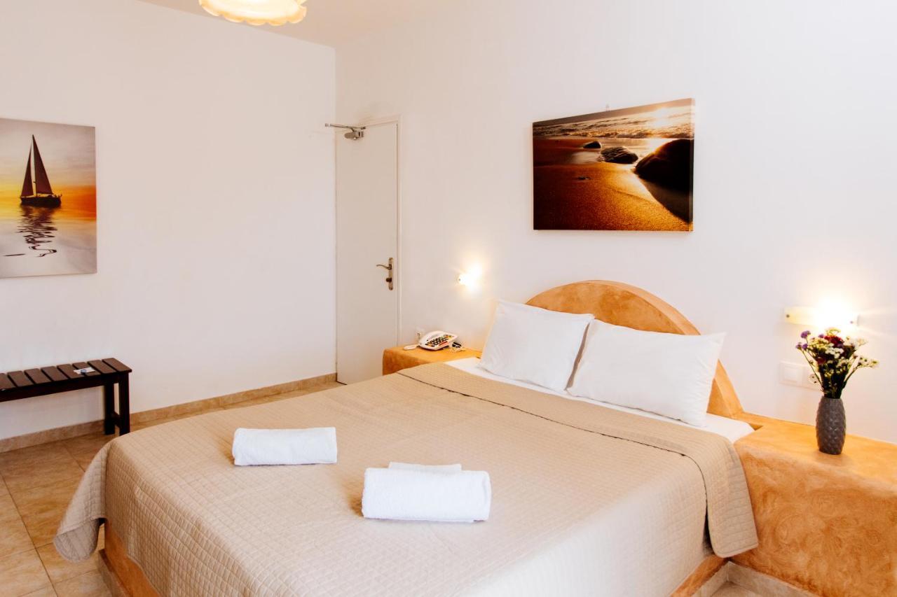 Nikos Hotel Karterádos Eksteriør bilde