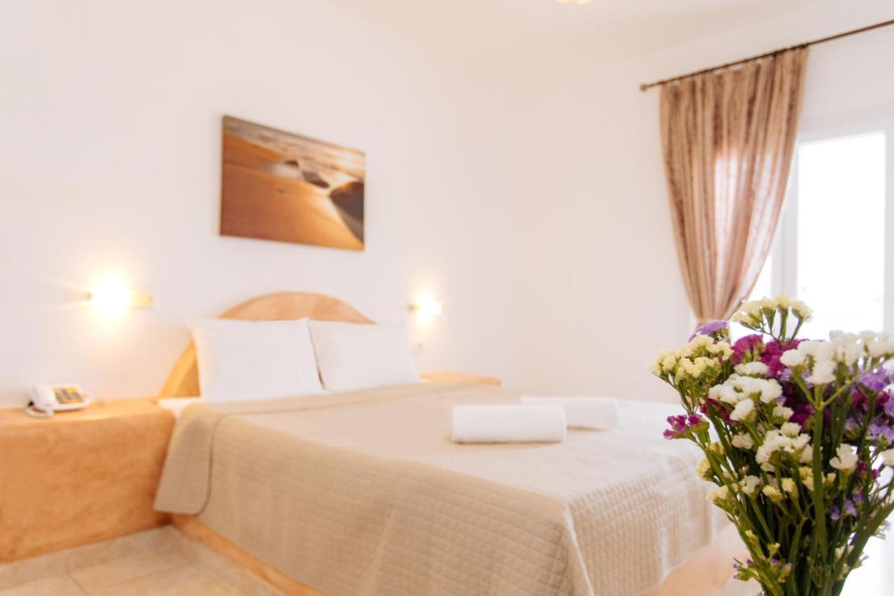 Nikos Hotel Karterádos Eksteriør bilde