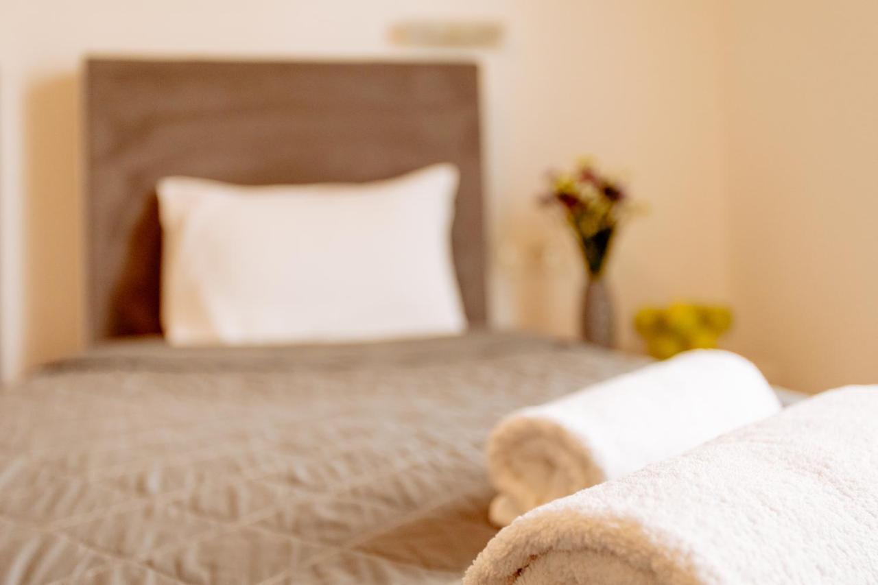 Nikos Hotel Karterádos Eksteriør bilde